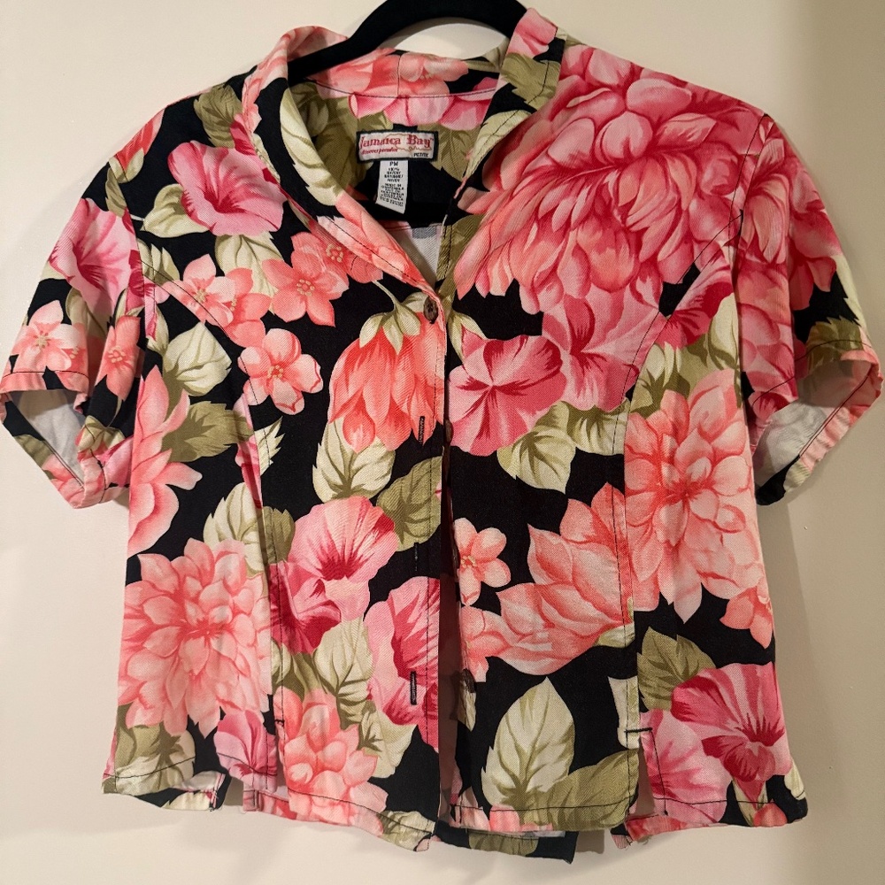 Jamaica Bay Women’s Floral Top - Petite Medium